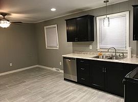 563 Lowndes Hill Rd Greenville, Sc 29607 (747) 444-3766 in Greenville, SC (Photo 4 of 8)