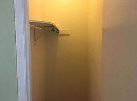 1519 Pratt Ave Ne, Huntsville, Al 35801 2 Beds 1 Bath 1,000 Sqf in Huntsville, AL (Photo 4 of 8)