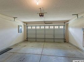 4706 Carrington Blvd Se, Owens Cross Roads, Al 35763 3 Beds 2 B in Owens Cross Roads, AL (Photo 5 of 12)