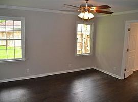 108 Conway Dr W, Mobile, Al 36608 in Mobile, AL (Photo 4 of 11)