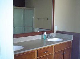 4309 Edgerton Dr, Bellevue, Ne 68123 3 Beds 2 Baths 1,767 Sqft in Bellevue, NE (Photo 4 of 10)