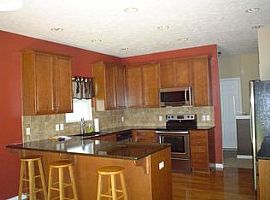 4309 Edgerton Dr, Bellevue, Ne 68123 3 Beds 2 Baths 1,767 Sqft in Bellevue, NE (Photo 8 of 10)