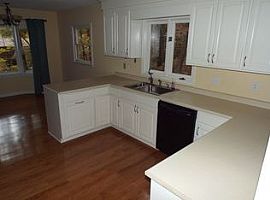  20 Quartermaster Dr, Salem, Sc 29676 3 Beds 2 Baths 2,250 Sqft in Salem, SC (Photo 3 of 5)