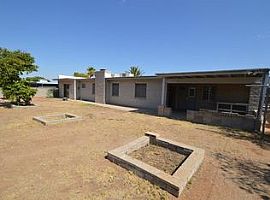 7602 E Lurlene Dr, Tucson, Az 85730 in Tucson, AZ (Photo 3 of 10)