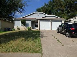  1010 Bodgers Dr, Austin, Tx 78753 3 Beds 2 Baths 1,178 Sqft in Austin, TX (Photo 3 of 3)