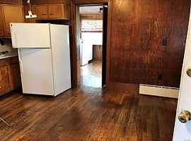 1854 Pen Argyl Rd, Pen Argyl, Pa in Pen Argyl, PA (Photo 4 of 7)