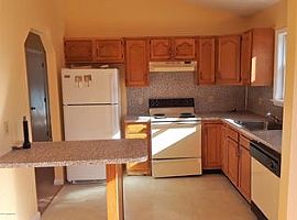 386 Skyline Dr, Blakeslee, Pa in Blakeslee, PA (Photo 6 of 11)