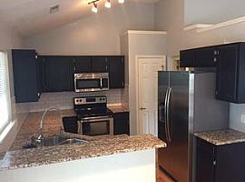 3275 Morningdale Dr, Mount Pleasant, Sc 29466 3 Beds 2 Baths in Mount Pleasant, SC (Photo 6 of 7)