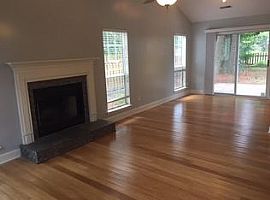 3275 Morningdale Dr, Mount Pleasant, Sc 29466 3 Beds 2 Baths in Mount Pleasant, SC (Photo 7 of 7)