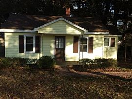 310 Blalock Rd, Spartanburg, Sc 29316 3 Beds 1 Bath in Spartanburg, SC