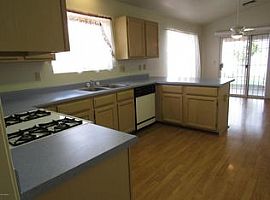 3415 S Nastar Dr, Tucson, Az 85730 3 Beds 2 Baths 1,314 Sqft in Tucson, AZ (Photo 5 of 5)