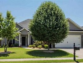 321 Flowing Meadows Dr, Kathleen, Ga 31047 3 Beds 2 Baths 1,677 in Kathleen, GA (Photo 3 of 8)