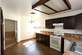 5316 Rock Creek Ln Lovely 1 Story Home Features 4br 2bath 2 Gar in Las Vegas, NV (Photo 6 of 11)