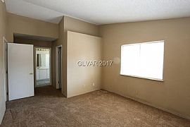 5316 Rock Creek Ln Lovely 1 Story Home Features 4br 2bath 2 Gar in Las Vegas, NV (Photo 7 of 11)
