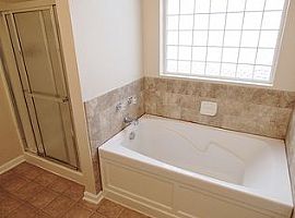 3333 W 39th St, Indianapolis, in 46228 2 Beds 2 Baths 1,398 Sqf in Indianapolis, IN (Photo 6 of 7)