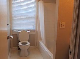 3907 W 67th St, Prairie Village, Ks 66208 3 Beds 2 Baths 1,225  in Prairie Village, KS (Photo 3 of 12)