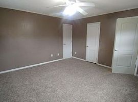 3907 W 67th St, Prairie Village, Ks 66208 3 Beds 2 Baths 1,225  in Prairie Village, KS (Photo 4 of 12)