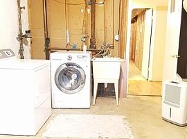 784 Kimberly Ct W, Gaithersburg, Md 20878 3 Beds 3 Baths 1,320  in Gaithersburg, MD (Photo 1 of 9)