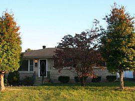 2543 Fureen Dr, Louisville Rent 500 Deposit 500 Total 1000 in Louisville, KY