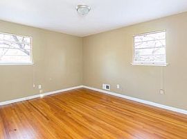 601 26th Ct Nw, Center Point, Al 35215 in Center Point, AL (Photo 10 of 12)