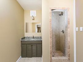 601 26th Ct Nw, Center Point, Al 35215 in Center Point, AL (Photo 4 of 12)