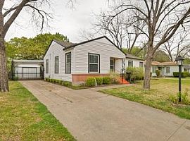 1217 W Lovers Ln, Arlington, Tx 76013 3 Beds 2 Baths 1,288 Sqft in Arlington, TX