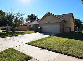 2207 Pixton Dr, Killeen, Tx 76543 3 Beds 2 Baths 1,307 Sqft in Killeen, TX (Photo 10 of 12)