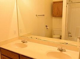 2207 Pixton Dr, Killeen, Tx 76543 3 Beds 2 Baths 1,307 Sqft in Killeen, TX (Photo 7 of 12)