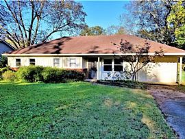 227 Nottingham Rd, Montgomery, Al 36109 in Montgomery, AL