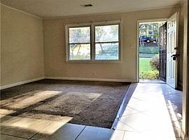 227 Nottingham Rd, Montgomery, Al 36109 in Montgomery, AL (Photo 6 of 10)