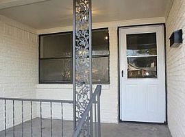 1522 Randolph Dr, Garland, Tx 75041 3 Beds 1 Bath 1,270 Sqft in Garland, TX (Photo 9 of 12)