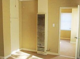 655 Live Oak St, Mobile, Al 36603 in Mobile, AL (Photo 7 of 9)