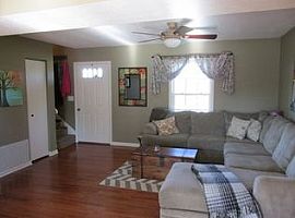  1060 Hutcherson Ln, Elizabethtown, Ky 42701 4 Beds 2.5 Baths 1 in Elizabethtown, KY (Photo 3 of 4)