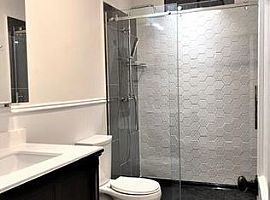 1212 W Saint Johns Ave, Austin, Tx 78757 2 Beds 2 Baths 1,262 S in Austin, TX (Photo 5 of 12)