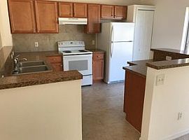 1000 9th St, Vero Beach, Fl 32960 in Vero Beach, FL (Photo 5 of 11)