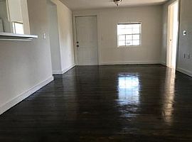 685 Old Dixie Hwy, Vero Beach, Fl 32962 in Vero Beach, FL (Photo 10 of 10)