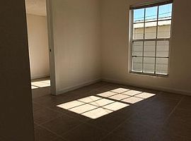 685 Old Dixie Hwy, Vero Beach, Fl 32962 in Vero Beach, FL (Photo 3 of 10)