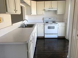 685 Old Dixie Hwy, Vero Beach, Fl 32962 in Vero Beach, FL (Photo 8 of 10)