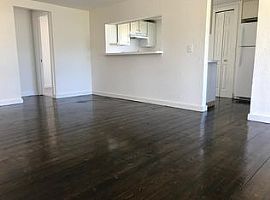 685 Old Dixie Hwy, Vero Beach, Fl 32962 in Vero Beach, FL (Photo 9 of 10)