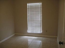  6711 Navidad Rd, Houston, Tx 77083 3 Beds 2 Baths 1,275 Sqft in Houston, TX (Photo 3 of 7)