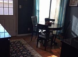  592 E Kalama Ave, Madison Heights, Mi 48071 2 Beds 1 Bath 700  in Madison Heights, MI (Photo 2 of 8)