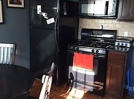  592 E Kalama Ave, Madison Heights, Mi 48071 2 Beds 1 Bath 700  in Madison Heights, MI (Photo 4 of 8)