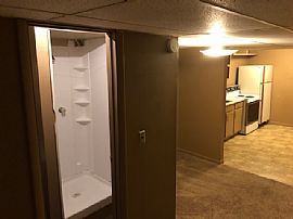 Studio Apartment $475/mo Owner Pays Water, Trash, Elec, Gas in Ashland, NE (Photo 11 of 12)