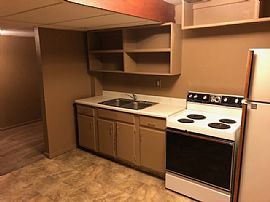 Studio Apartment $475/mo Owner Pays Water, Trash, Elec, Gas in Ashland, NE (Photo 2 of 12)