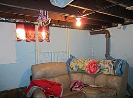  127 Texas St, Buffalo, Ny 14215 4 Beds 2 Baths 1,008 Sqft in Buffalo, NY (Photo 3 of 4)