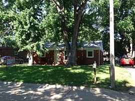  1127 N Lakeview Dr, Derby, Ks 67037 3 Beds 1 Bath 1,025 Sqft in Derby, KS