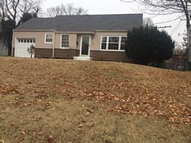  5206 W 51st St, Roeland Park, Ks 66205 3 Beds 1 Bath 1,400 Sqf in Roeland Park, KS