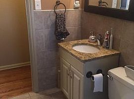  5206 W 51st St, Roeland Park, Ks 66205 3 Beds 1 Bath 1,400 Sqf in Roeland Park, KS (Photo 6 of 8)