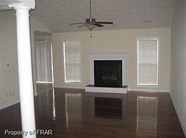 10 Bladen St, Spring Lake, Nc in Spring Lake, NC (Photo 4 of 4)