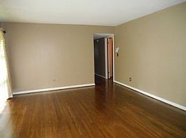 425 16th Ave Nw Center Point, Al 35215 (747) 444-3766 in Center Point, AL (Photo 2 of 5)